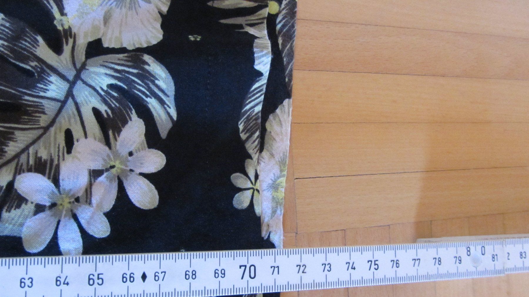 C&A Pantaloni: pantalon 3/4 pour l'été 38 – Usato da Oberried FR venduto da berg04 3