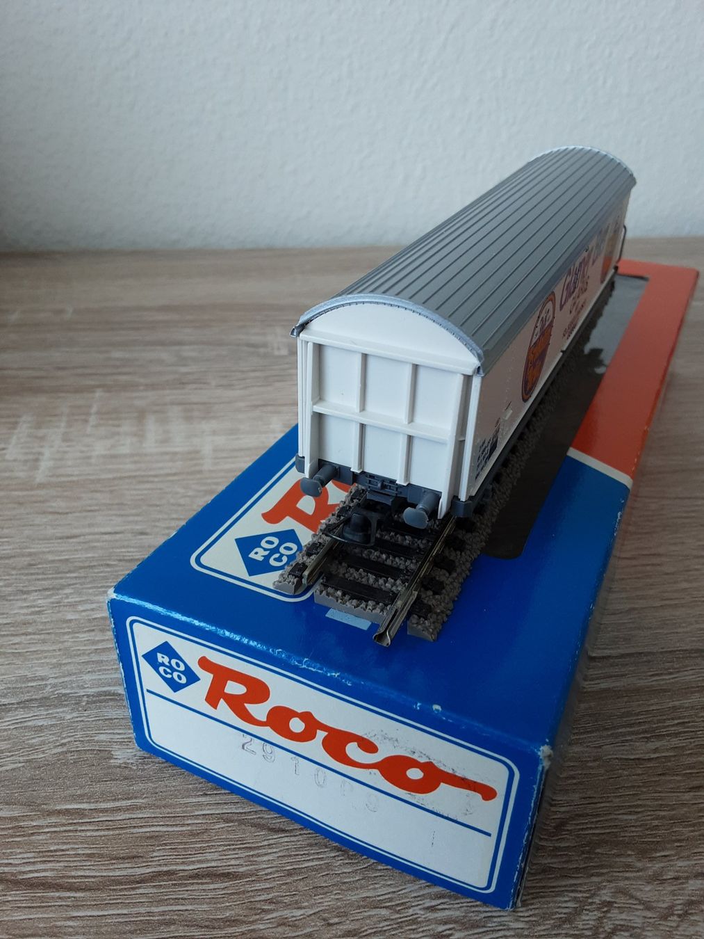 Roco Modellini di ferrovie: Roco Schiebewandwagen SBB CFF FFS Glarner Bier  m. OVP – Usato da Zürich venduto da Rbaer1 3