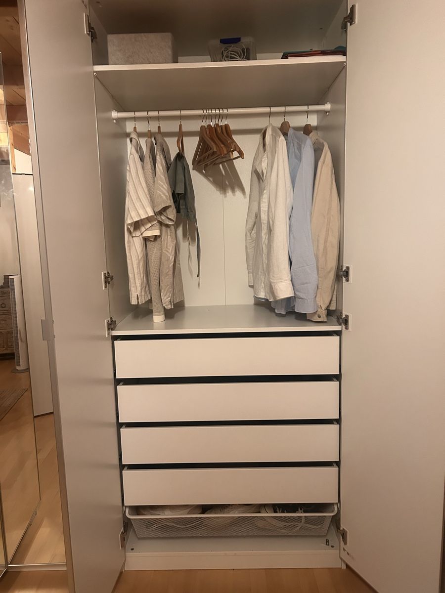 Ikea Armadi: Ikea corner mirror wardrobe – Usato da Glattbrugg venduto da suz_8xg5 2