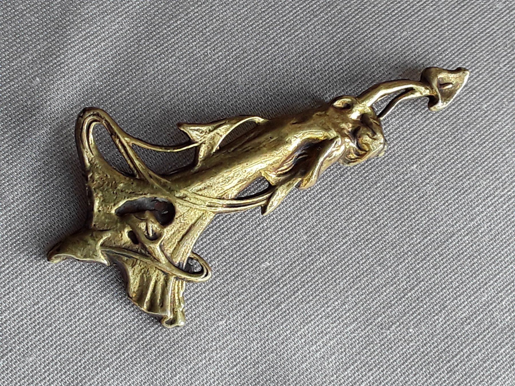 Spille & Fermagli: Originale Jugendstil Brosche Messing  um 1900 – Usato da Zürich venduto da helsan 2