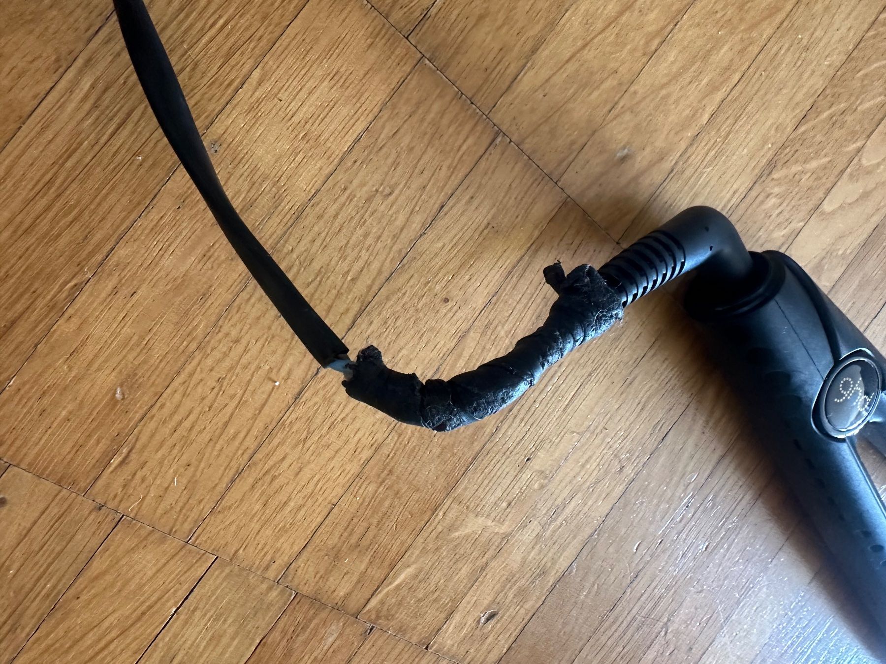 Bügeleisen: GHD hair styler – Gebraucht aus Zug von abe_6llp 6