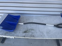 Schneeschieber Landi Ergo Max 55cm mit Defekt am Blatt
