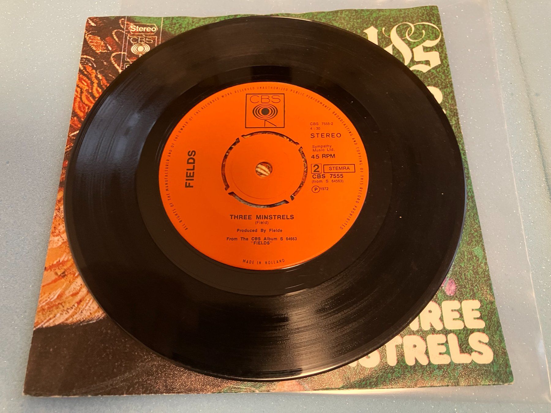 Dischi in vinile: Fields – Usato da Aarwangen venduto da Jukebox3 5