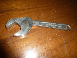 Pince auto-serrante / Zange