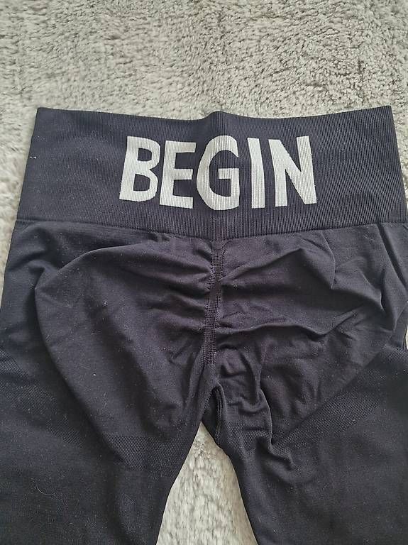 Leggings: 2x Leggins Schwarz – Usato da Oberuzwil venduto da sam_l6bb 4