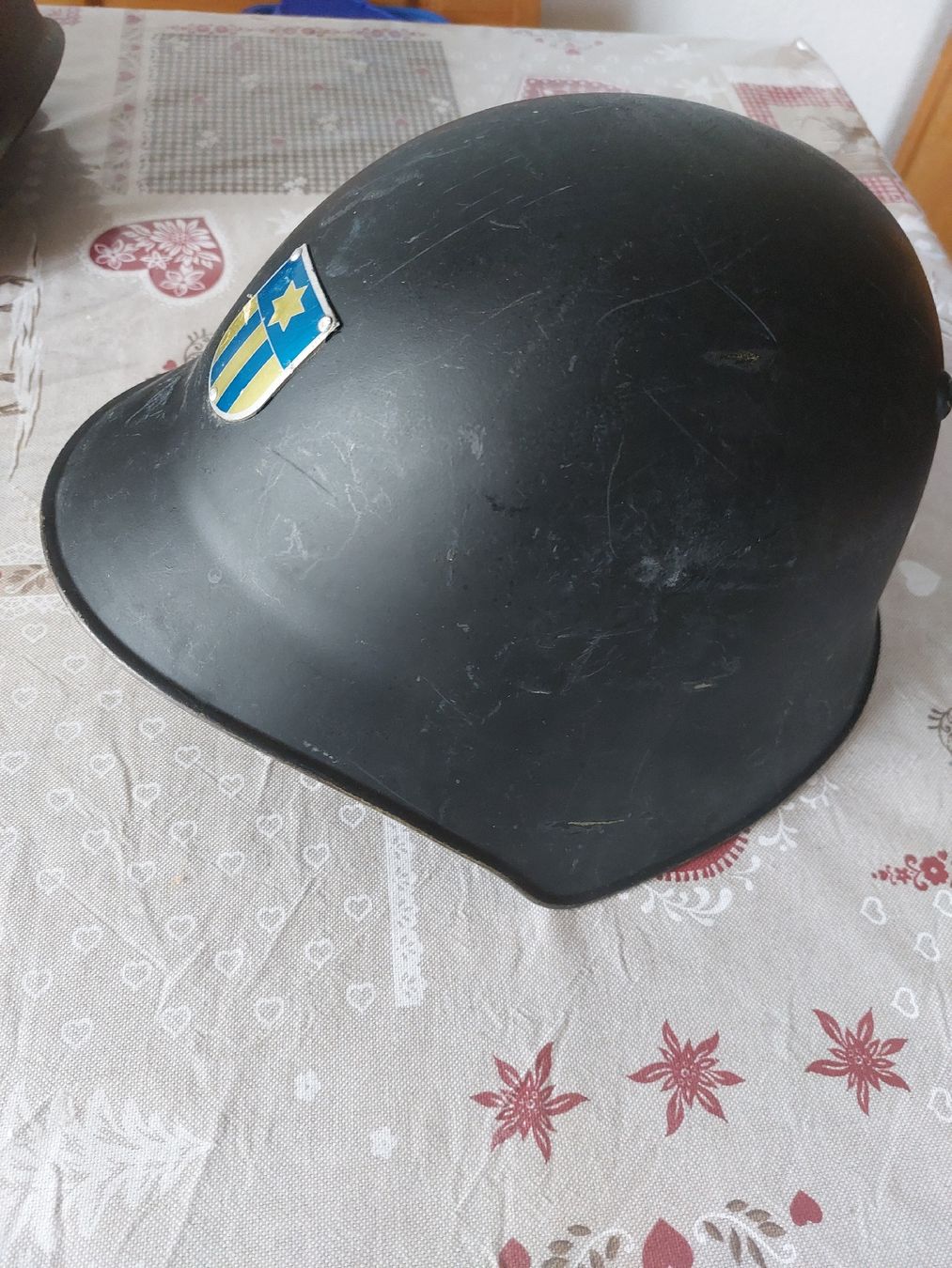 Armée suisse Pompiers: Alter Feuerwehrhelm ca 57cm – D'occasion à Landquart par Cedes 2