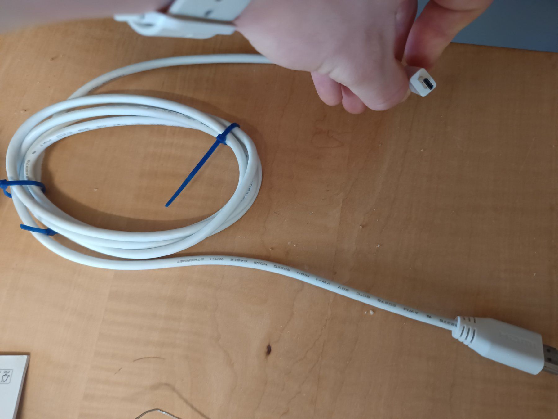Raspberry Pi PC: Raspberry Pi 400 4gb + Netzteil + HDMI-Kabel +Maus + 32GB SD – Usato da Horw venduto da Wasserauge 1