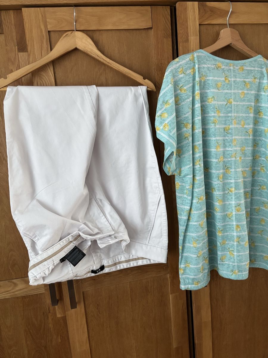 Lots de vêtements: 2 teile damen kleider – D'occasion à Kloten par Buki-Sneki 1