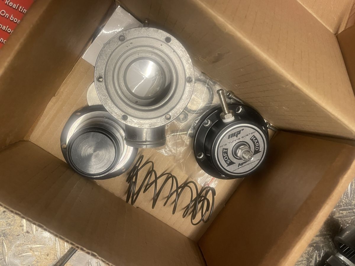 Toutes les pièces auto: Precision Turbo Blow off Ventil – D'occasion à Widen par Fachmaa83 2