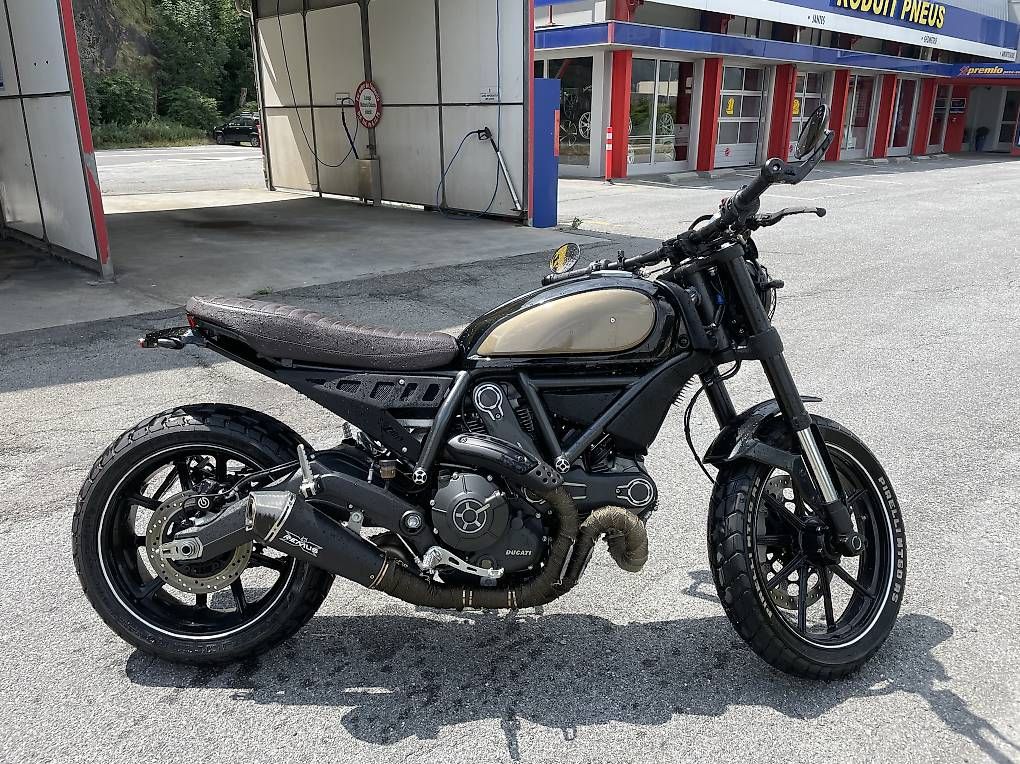 Strada: Café racer Ducati Scrambler  – Usato da Salvan venduto da des_hk2c