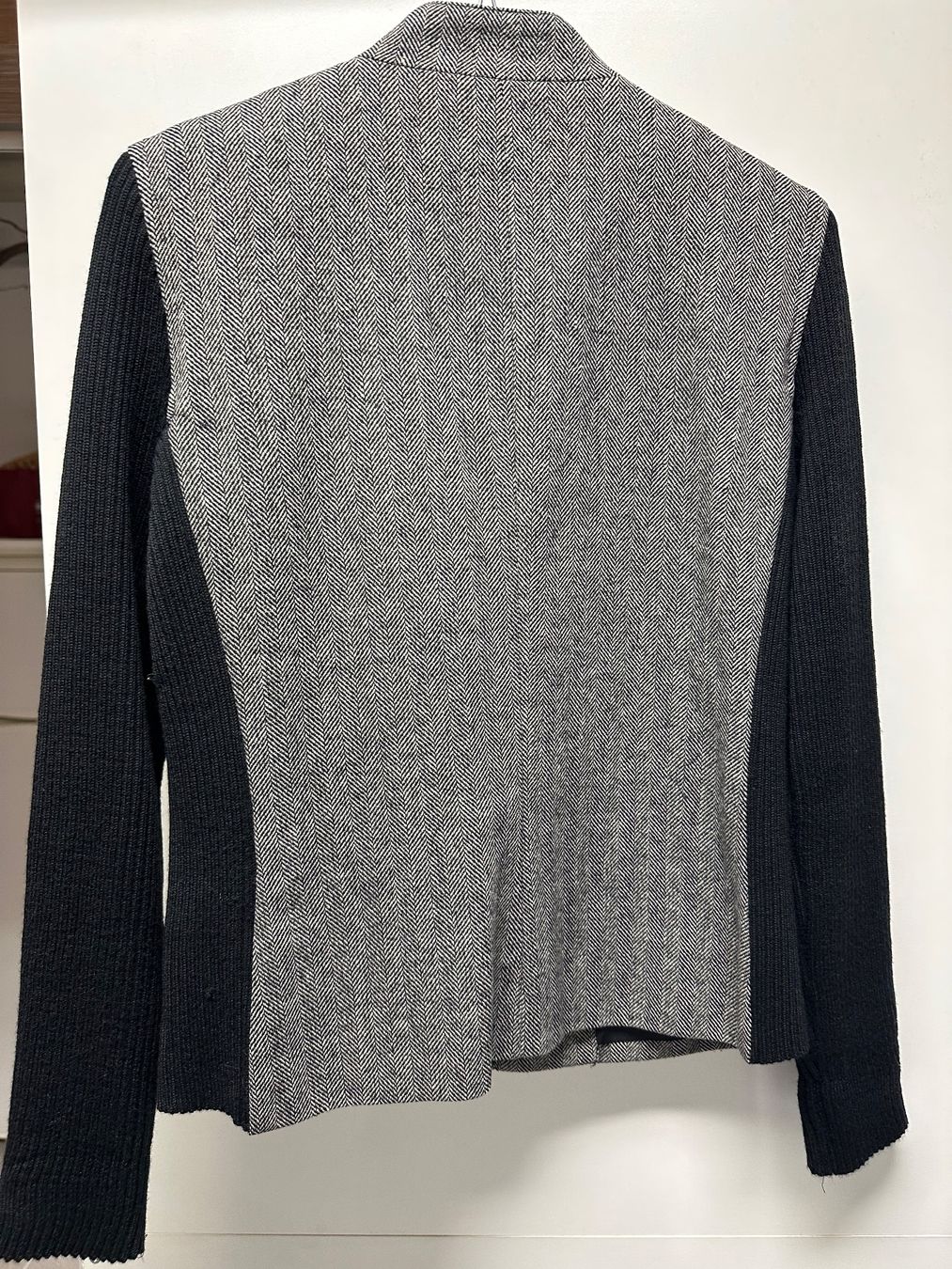 Jacken: Damen Blazer/Jacke Alain Manoukain 38 – Gebraucht aus Rothenburg von wer_g9fd 1
