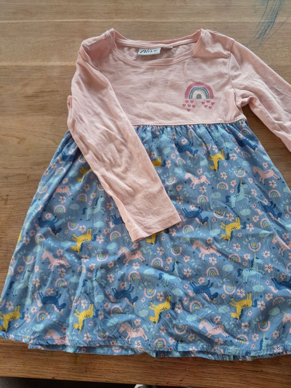 Kleider & Röcke: Mädchen langarm Kleid Gr. 110 – Gebraucht aus Worb von