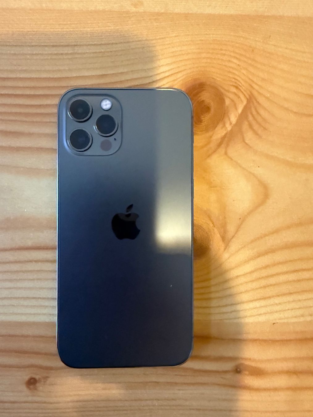 Apple Telefoni cellulari / Smartphones: iPhone 12 Pro – Usato da Le Grand-Saconnex venduto da mordjane1996 1