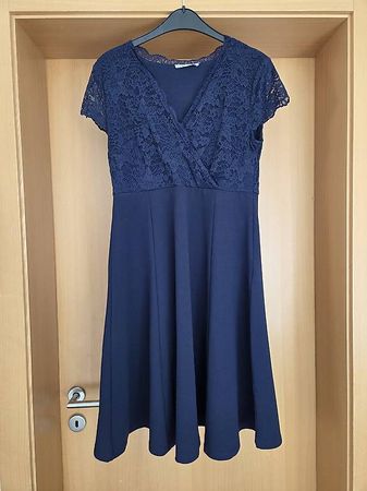 Umstands Cocktailkleid