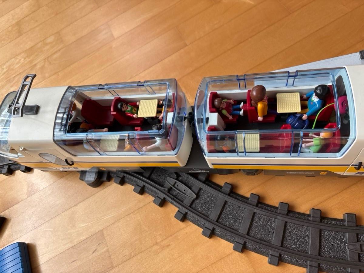 Playmobil Jouets: Playmobilzug mit Licht 4011 – D'occasion à Unterentfelden par Lavach 3