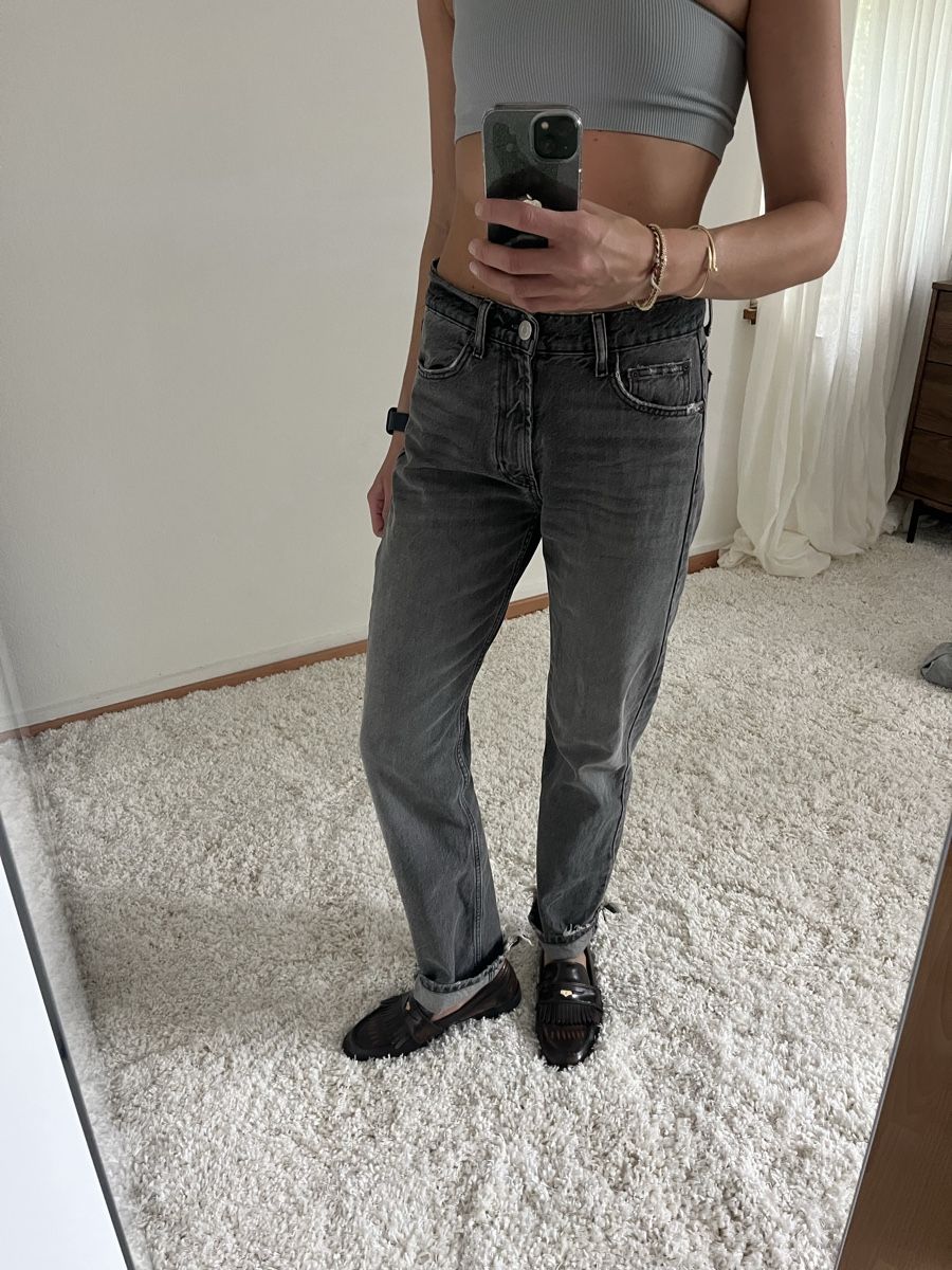 Zara Jeans: Zara graue jeans gr.36 – Nuovo (secondo la descrizione) da Zürich venduto da rox_ws8v