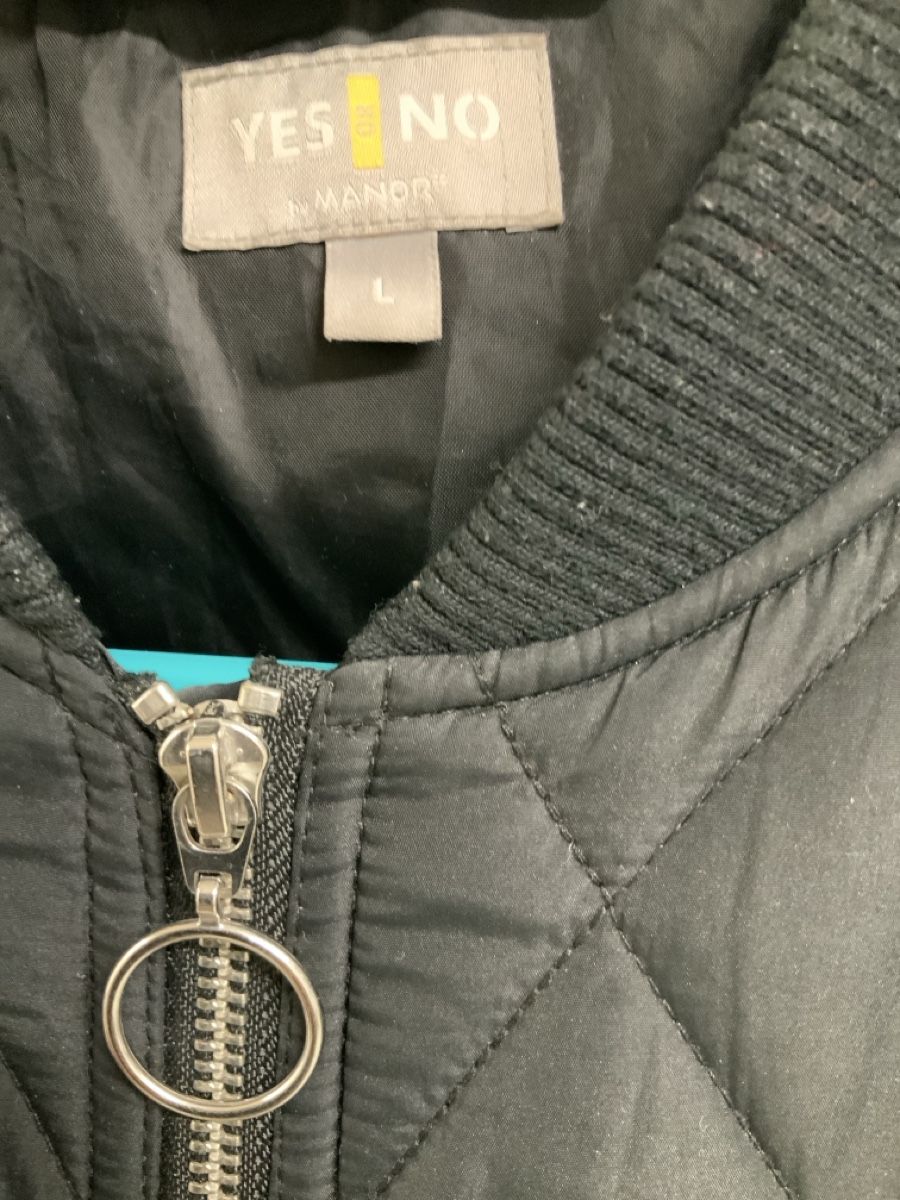 Giacche: Bomberjacke schwarz Grösse L gesteppt 100% Polyester – Usato da Wallisellen venduto da AS.TZ. 4