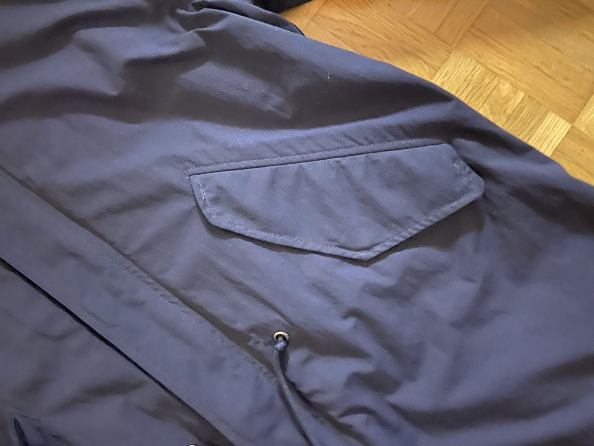 Arket Mäntel: ARKET Fishtail Parka mit rausnehmbaren Innenfutter – Gebraucht aus Zürich von CallMeAppetite 1