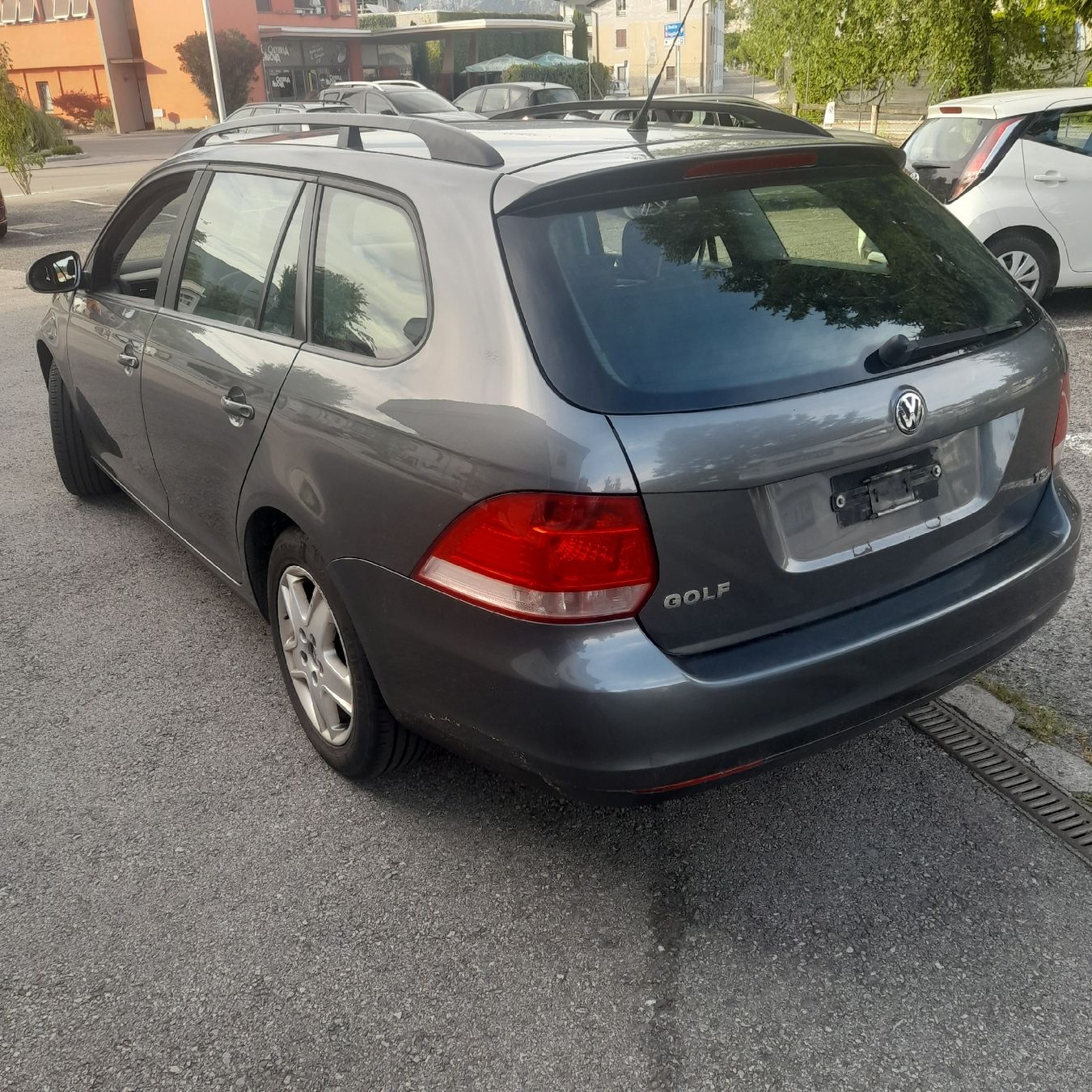 VW Autos: vw golf wagon 1400 trend ab mfk – Gebraucht aus Ligornetto von Giallocorsa 1