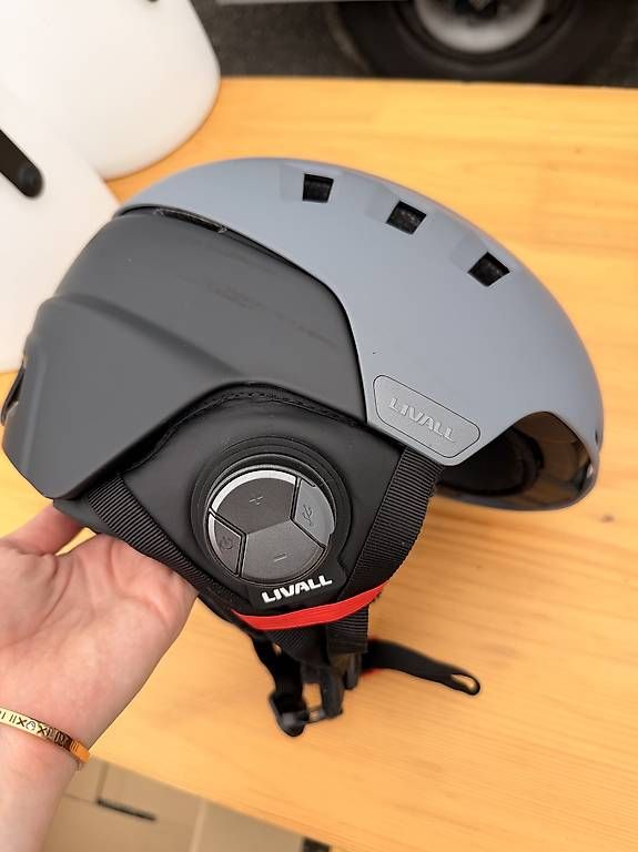 Helme: Skihelm mit Bluetooth  – Gebraucht aus Grenchen von Tinaaa23 1