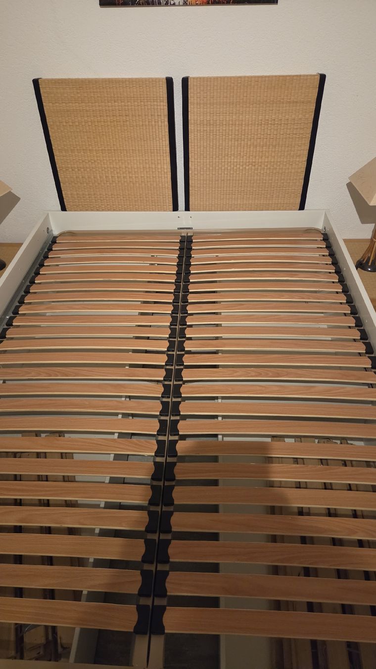 Ikea Lits: chambre a coucher – D'occasion à Ste-Croix par gra_b9yq 1