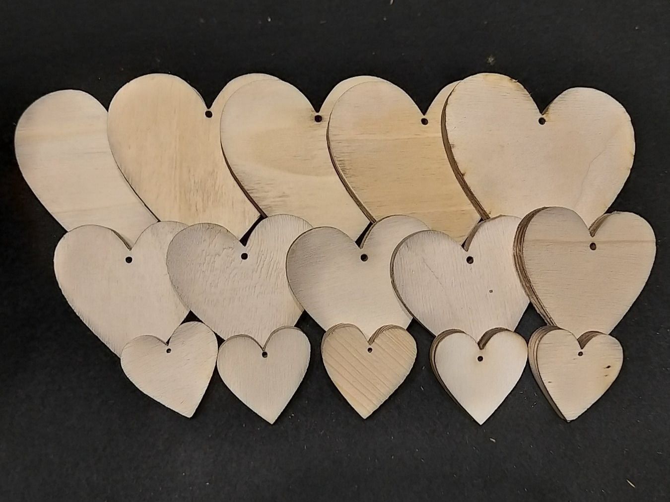Holzartikel: Holz Deko Herzen Set 15-teilig – Neu (gemäss Beschreibung) aus Widnau von Crewo 3
