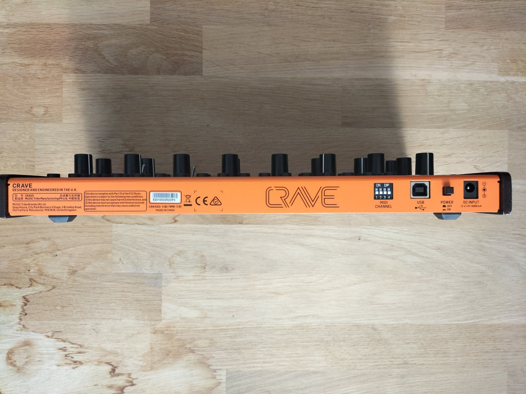 Behringer Strumenti musicali: Behringer Crave Analog Synthesizer gebraucht – Usato da Olten venduto da LarryRampage 2