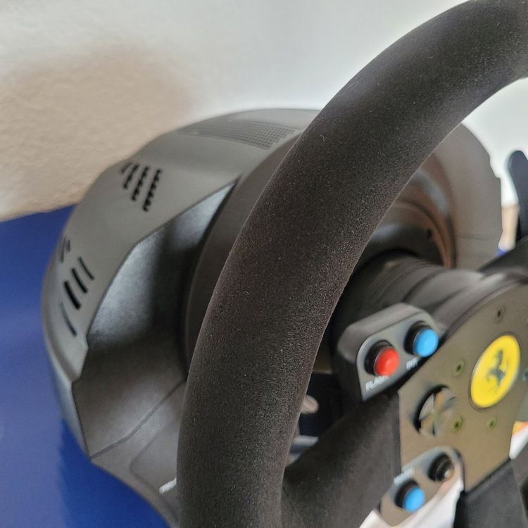 Thrustmaster T300 Ferrari Integral RW Alcantara, ps4 ps5 pc (Gebraucht ...