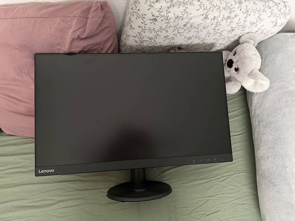 Lenovo Monitor: Lenovo Bildschirm 27 Zoll – Usato da steinmaur venduto da Maranellofahrer 1