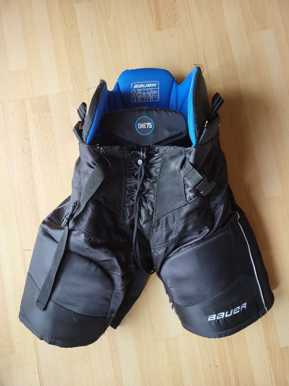Bauer Pantaloni: Bauer ONE75 Eishockey Hose, Grösse Junior XL/TG – Usato da Eggiwil venduto da kariiina 1