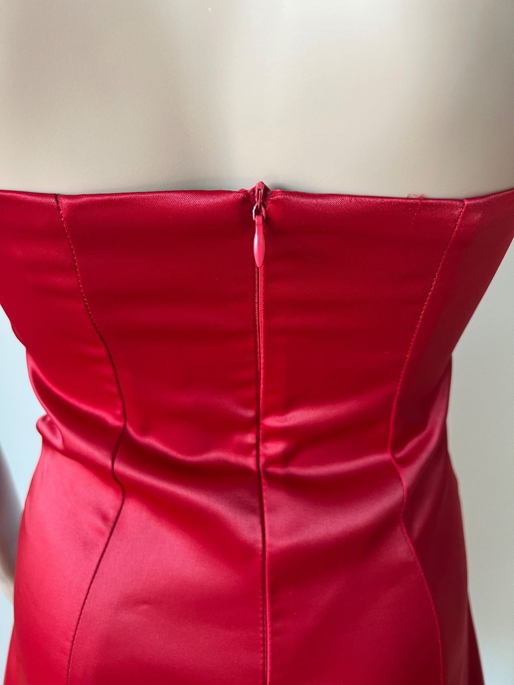 Vestiti: Cocktailkleid Rot Gr XS – Usato da Basel venduto da Ksjusha 3
