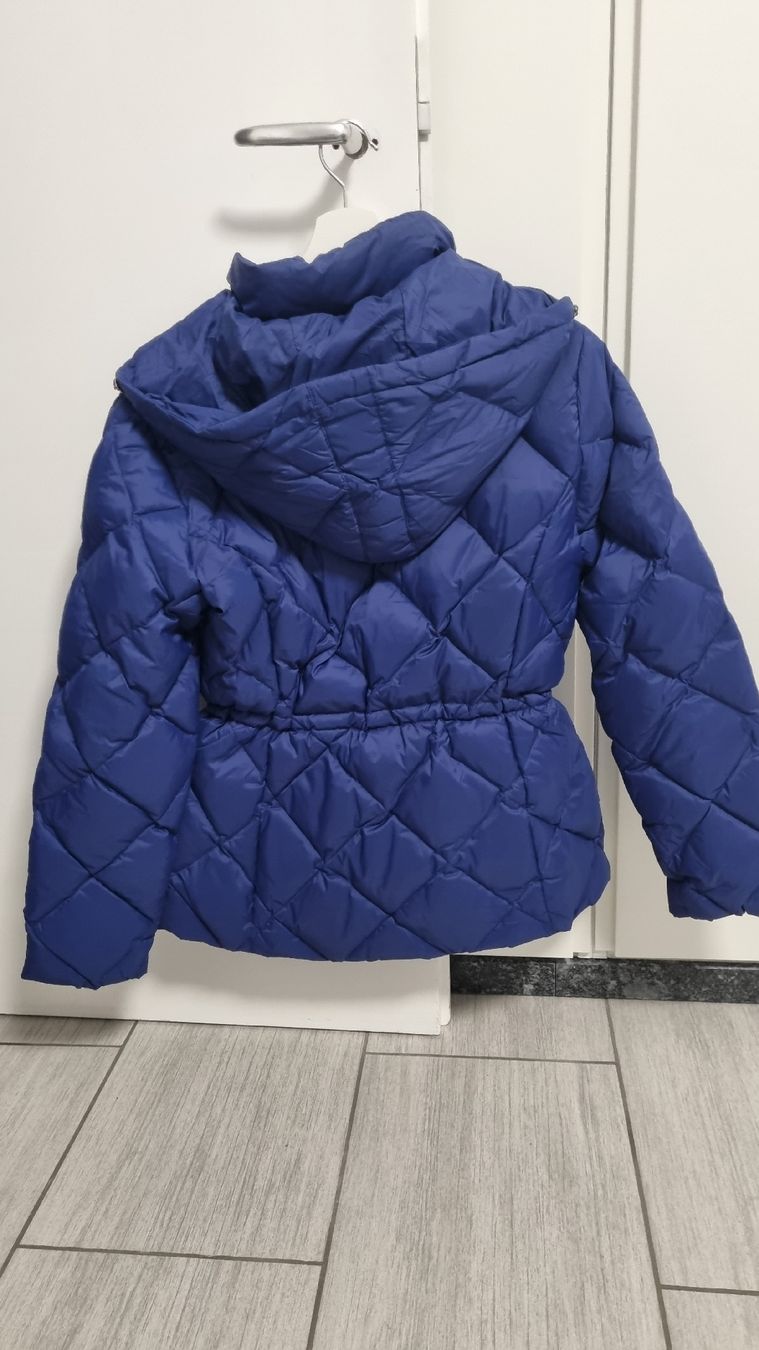 Benetton Giacche: Daunengefüllte Bettdecke / giacca Benetton – Usato da Riazzino venduto da RagusaM 1