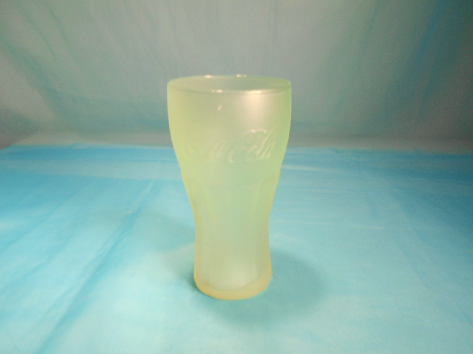 Coca-Cola Bicchieri: CocaCola Glas, neongrün – Usato da Bellach venduto da JingleCherry