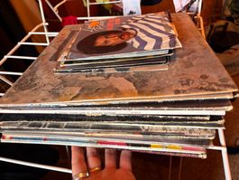 Vend lot vinyle 33 et 45 tr