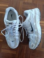 Nike P-6000 weiss, beige Gr. 40.5