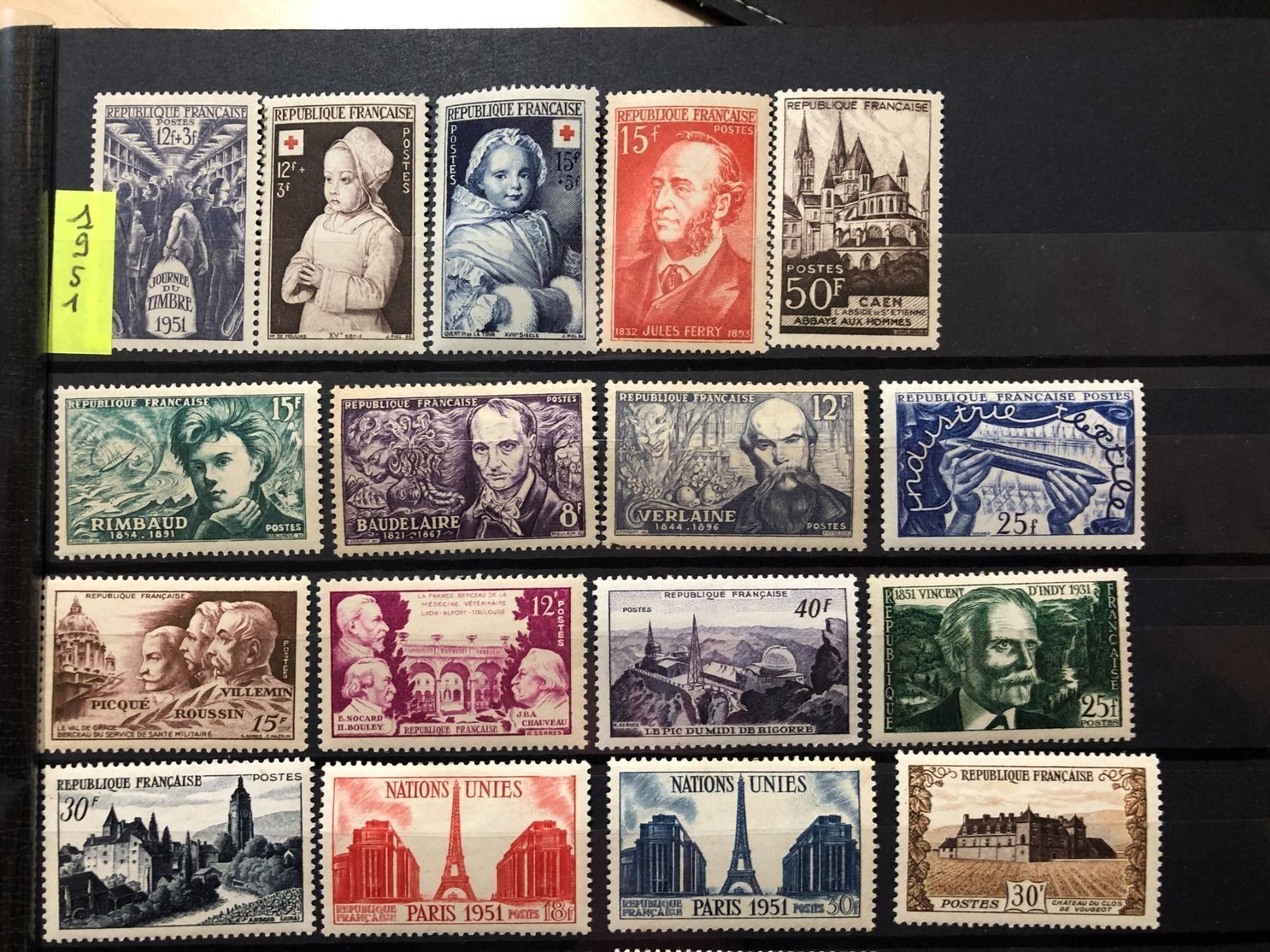 Tutti i francobolli: Année complète 1951 Neufs* – Nuovo e nell'imballaggio originale da Lausanne venduto da ffhoud 1