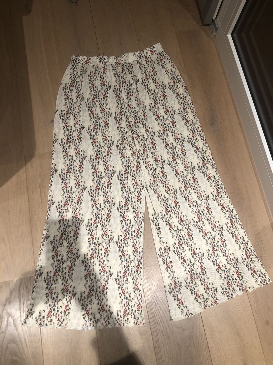 Sezane Pantaloni: Sezane Hose – Usato da Wettswil venduto da lalinda85 1