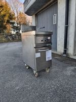 Friteuse à gaz