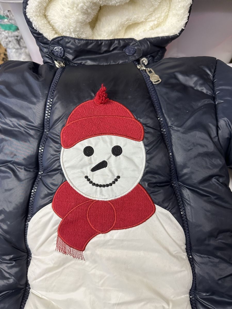 Completi: Kinder Schneeanzug Gr:12-24 – Usato da Sevelen venduto da Stopglobal. 2