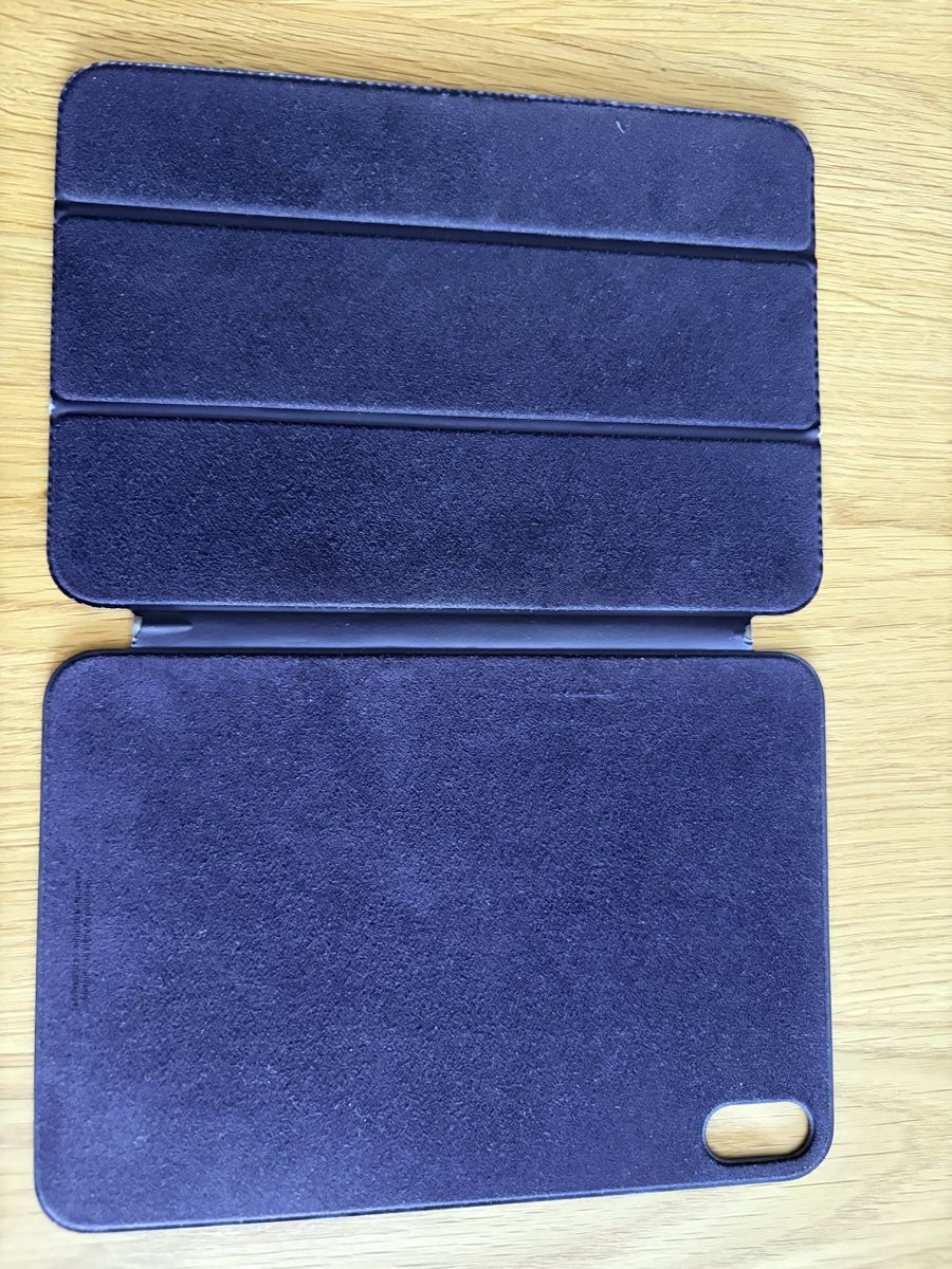 Apple Covers & Borse: iPad Mini Smart Folio - Dark Cherry – Usato da Zürich venduto da schweiz.air 2