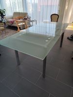 Glass/Metal Esstisch