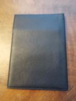 Passport Etui, schwarz aus Leder