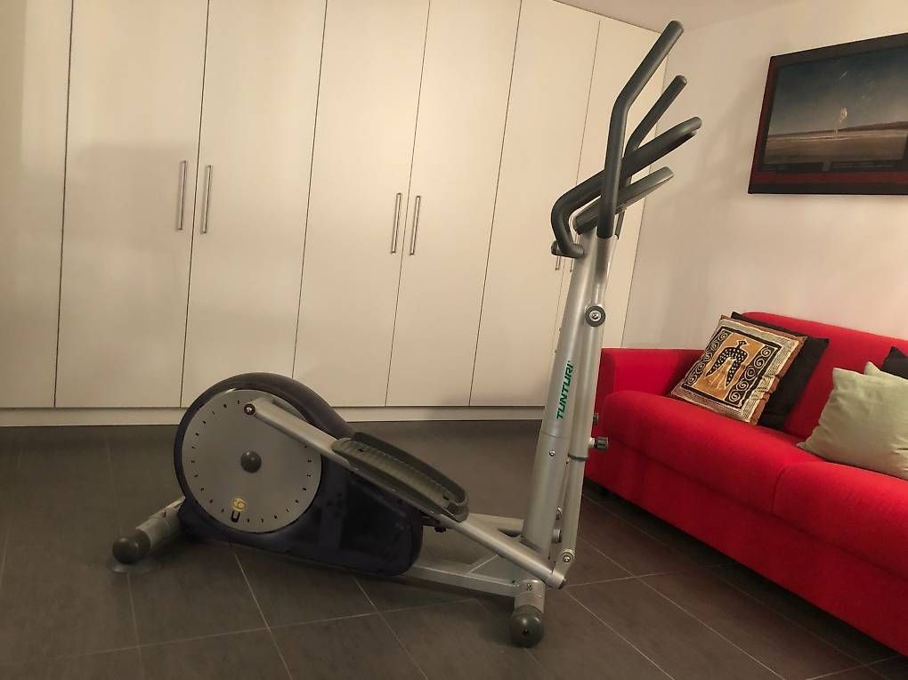 Hometrainer: Tunturi C6 Crosstrainer - excellent état – Usato da Chavannes-des-Bois venduto da dvergani 4