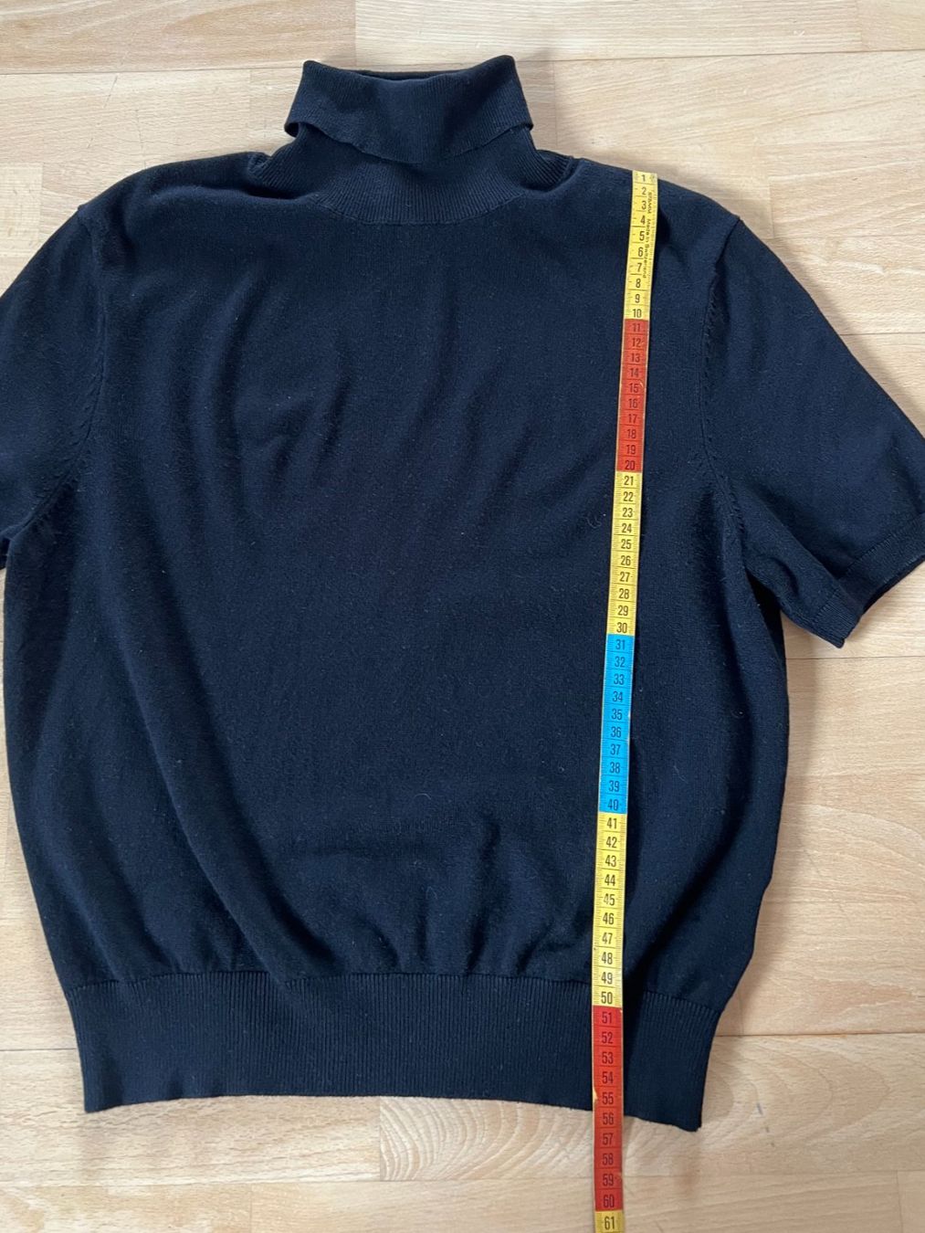 H&M Pulls & Sweat-shirts: H&M Damen kurzarm Pullover, Gr. M, Schwarz – D'occasion à Worb par farben20zauber 2
