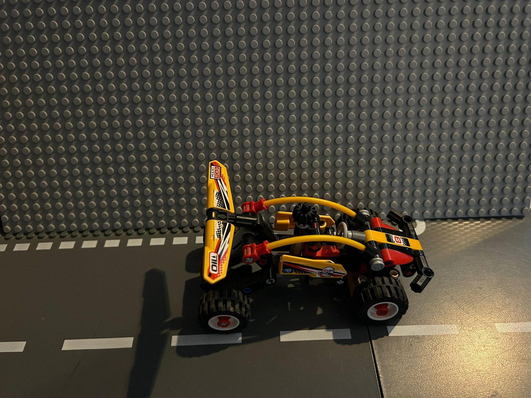 Lego Spielzeuge: Legoauto – Gebraucht aus Luzern von flipdip