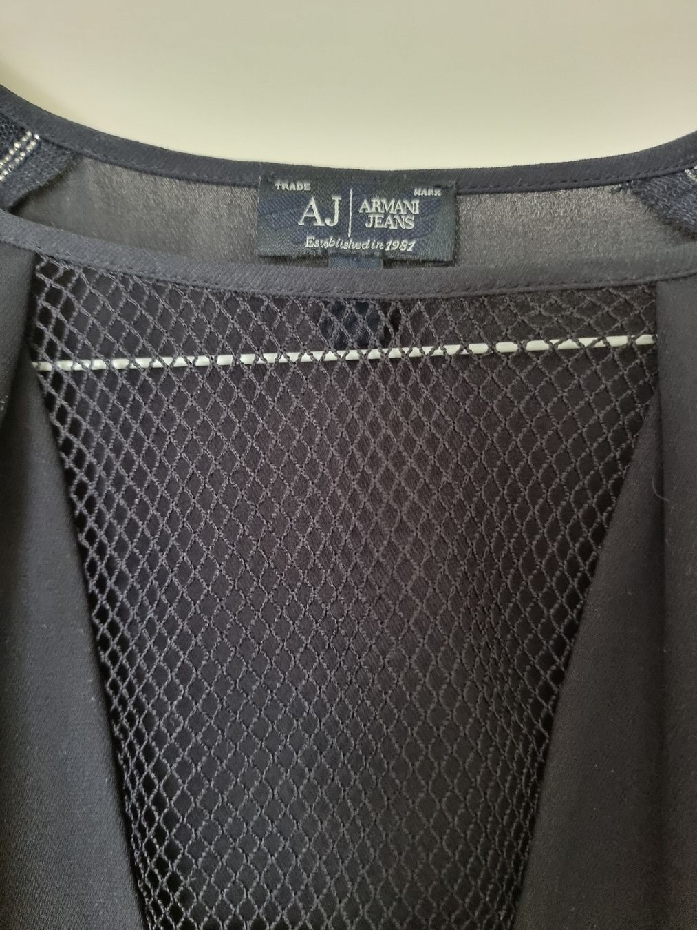 Armani Tops: Armani Jeans Top, Gr. 36 – D'occasion à Zürich par cweber 1