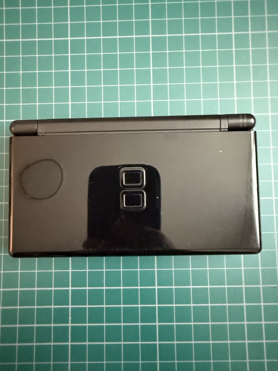 Nintendo Console: Nintendo DS Lite Schwarz mit 2 Spielen – Usato da Dottikon venduto da bend 4
