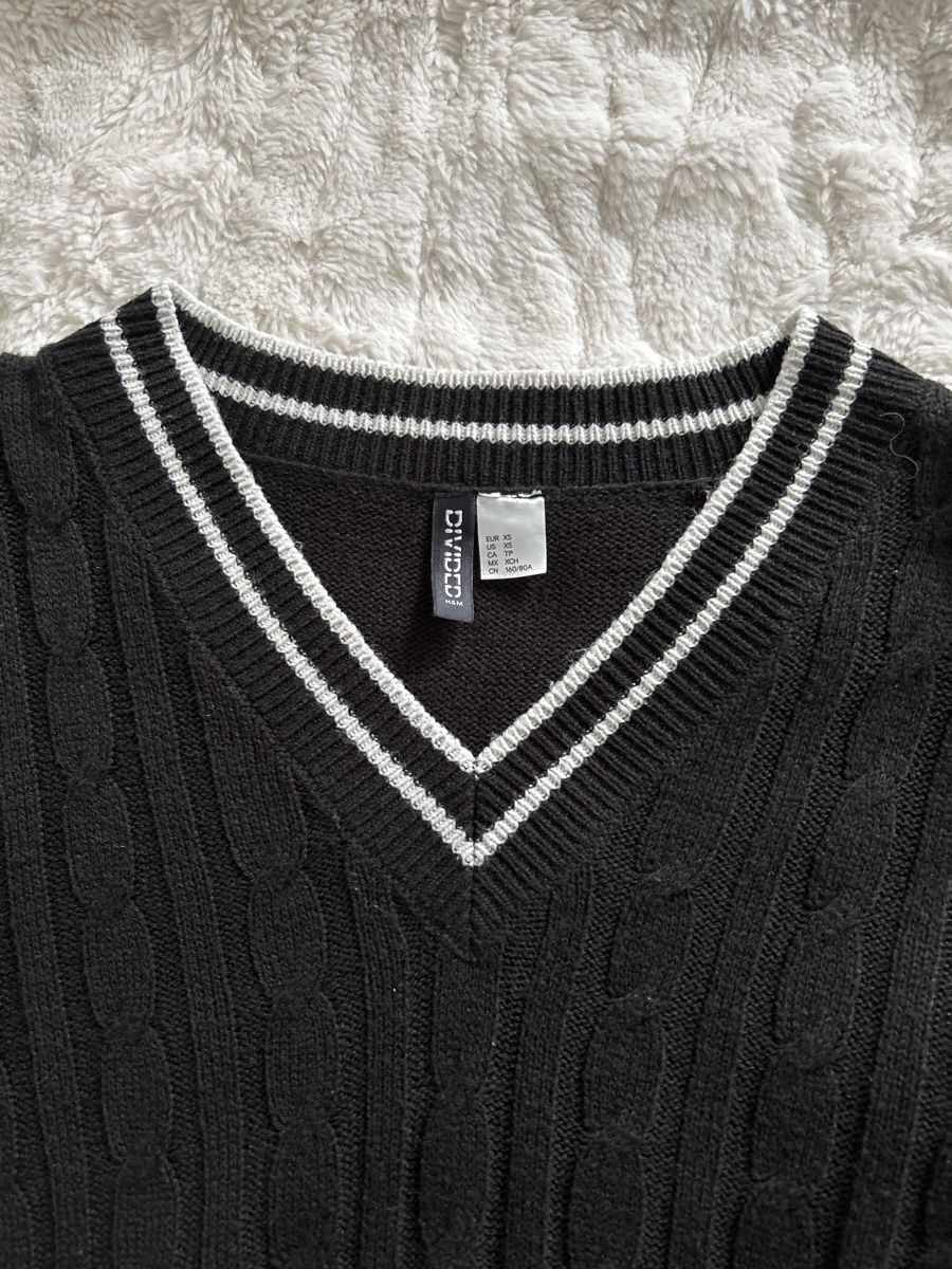 H&M Maglioni & Felpe: H&M Pullover Gr. XS – Nuovo (secondo la descrizione) da Rotkreuz venduto da tha_lb6g 1