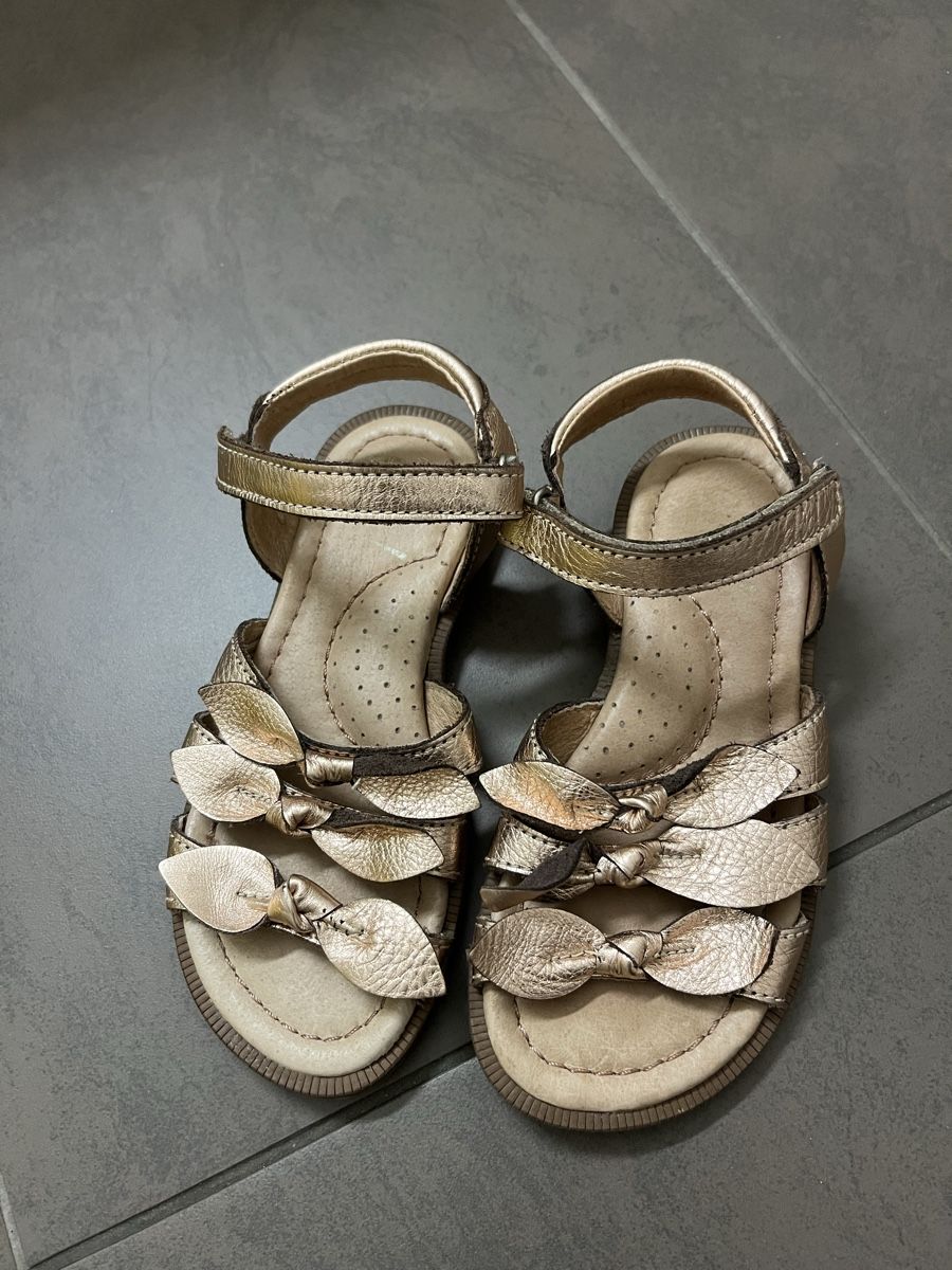 Scarpe per ragazze: Clic ! Ledersandalen neuwertig 29 – Nuovo (secondo la descrizione) da Zürich venduto da Gabi_78