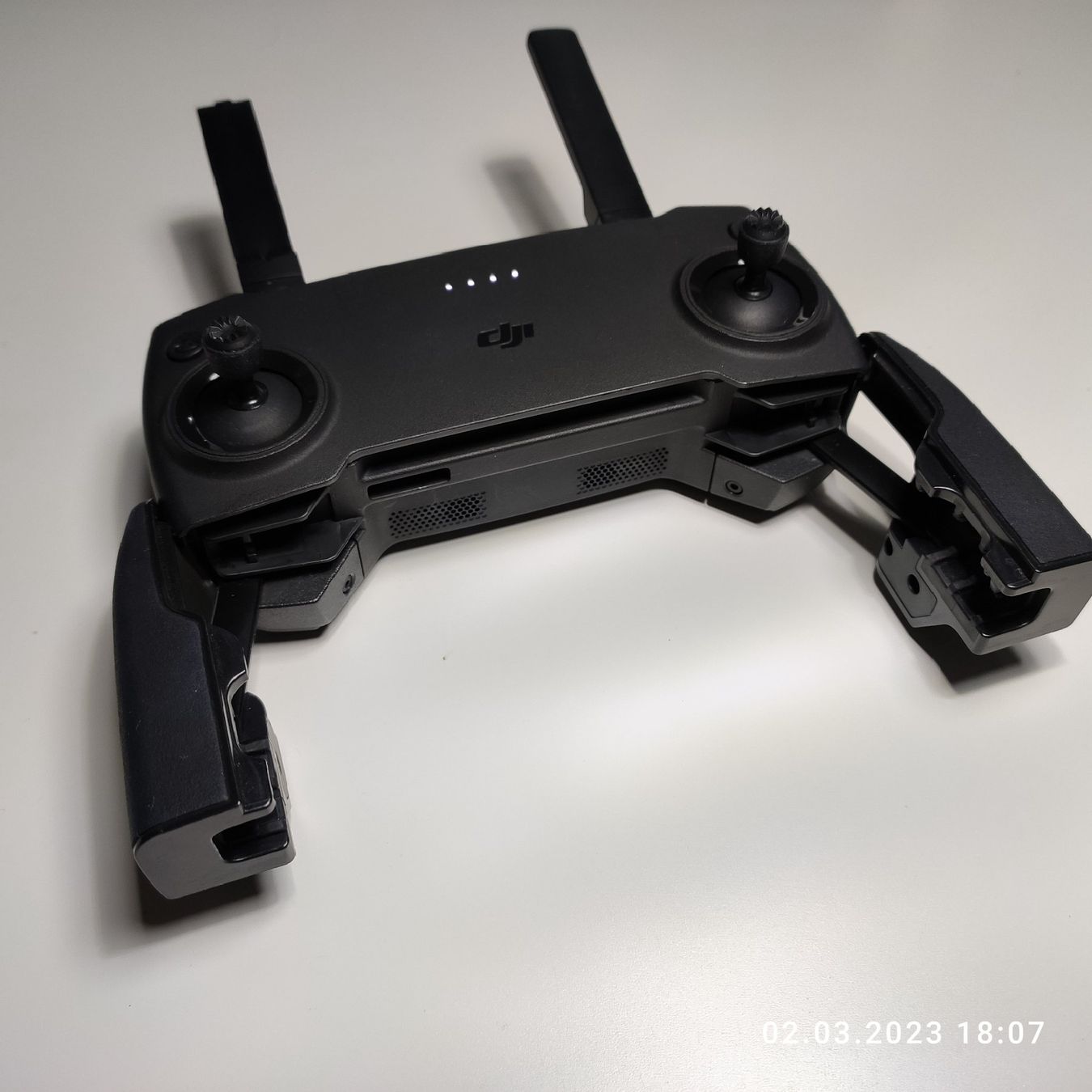 DJI Modellismo RC: DJI MINI 1 Controller (fast wie NEU/Original!) – Usato da Zürich venduto da Biedermann23 2